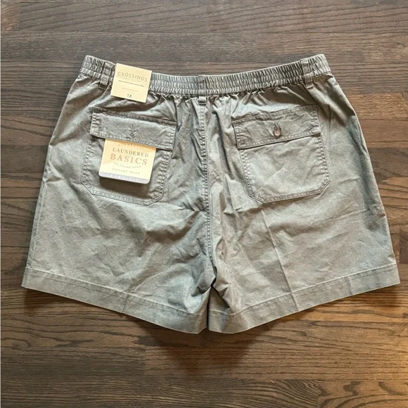 Crossings green gray button front cotton shorts NWT 1X - Picture 2 of 5